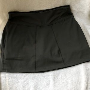 Tek Gear black skorts NWOT